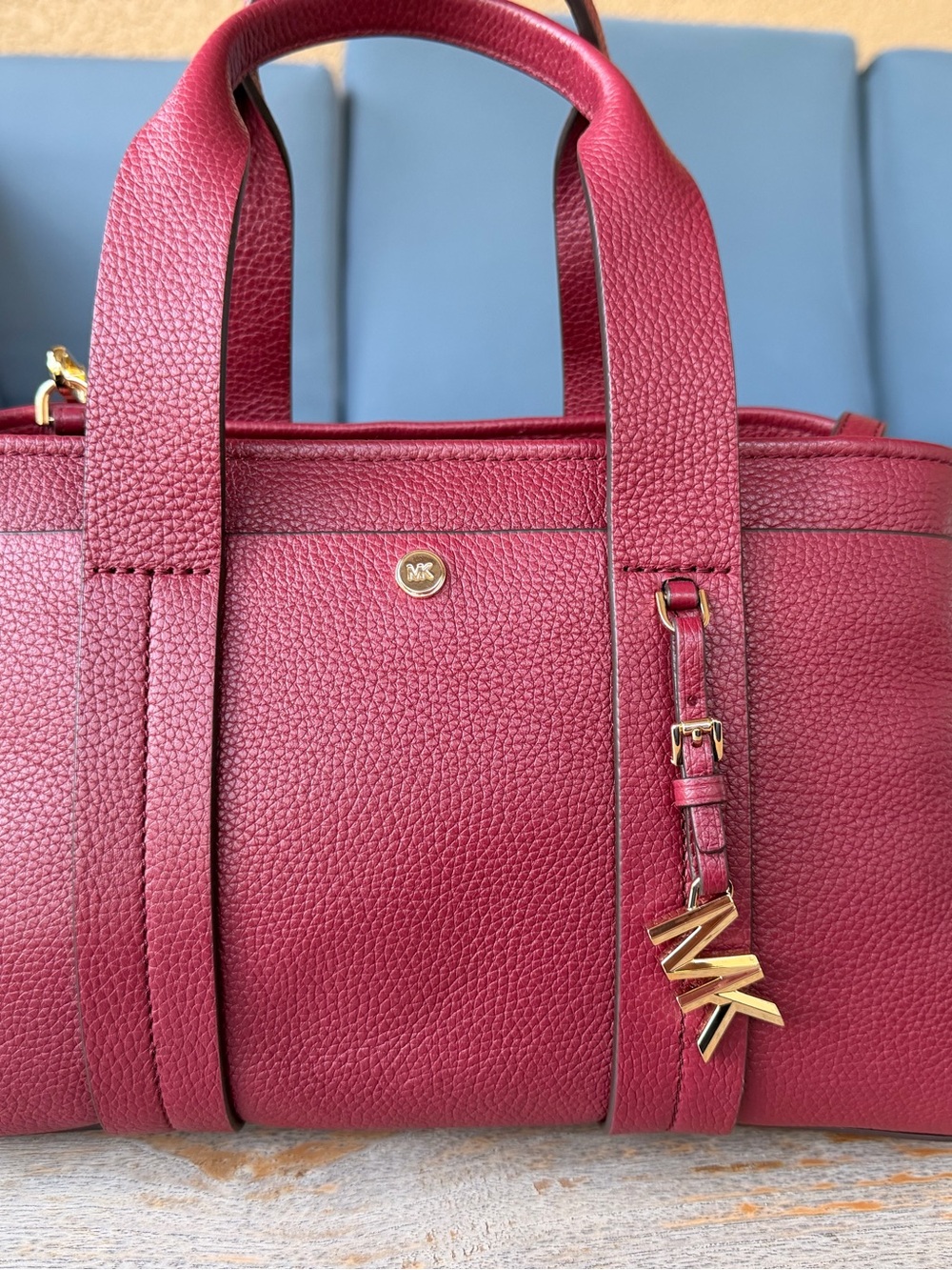 MICHAEL KORS Romee Pebble Leather Satchel Color: Mulberry Original $340 - Picture 4 of 17